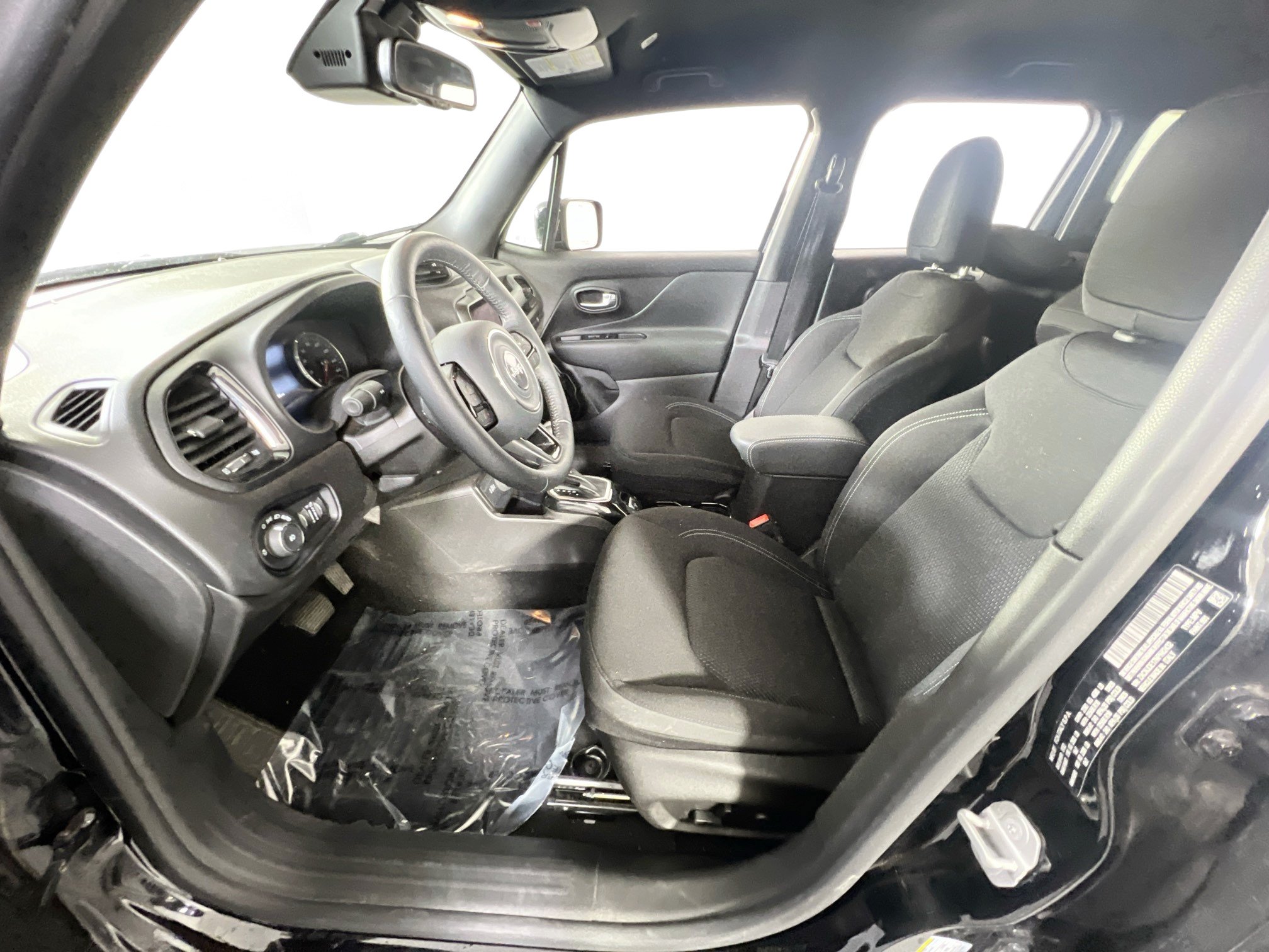 Used 2022 Jeep Renegade Altitude w/ Convenience Group AWD/4WD image 20
