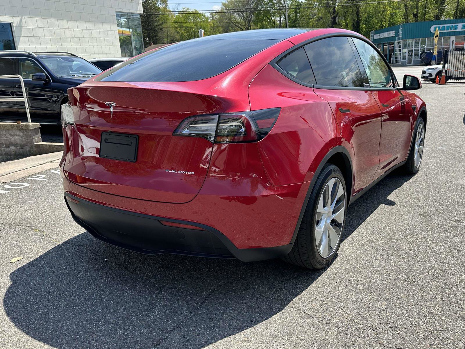 Used 2020 Tesla Model Y Long Range AWD/4WD image 3