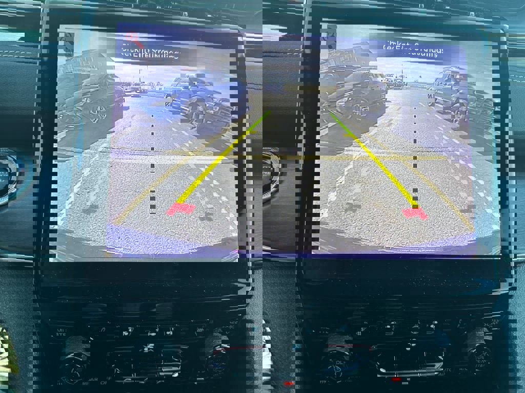 Used 2023 Jeep Grand Cherokee Overland w/ Luxury Tech Group IV image 13