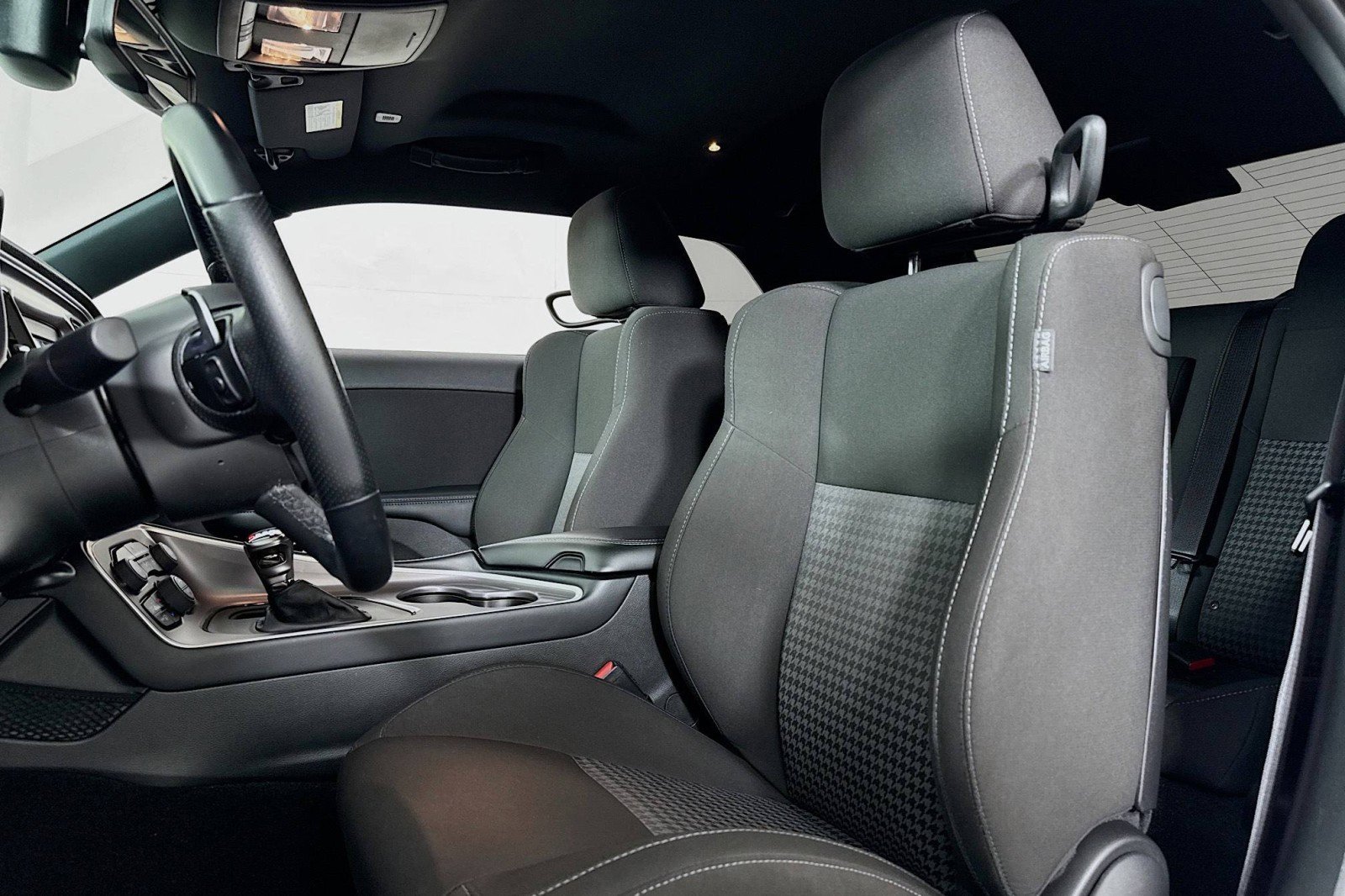 Used 2022 Dodge Challenger R/T image 16
