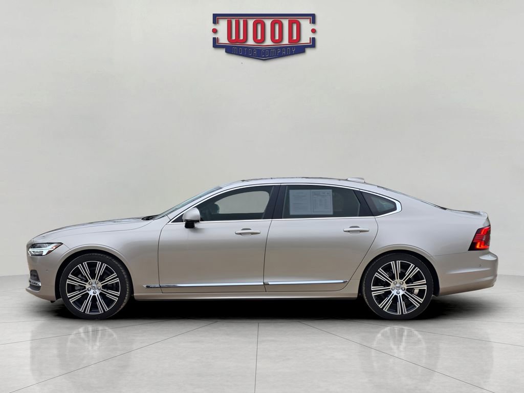 Used 2025 Volvo S90 B6 Plus w/ Protection Package Premier image 4
