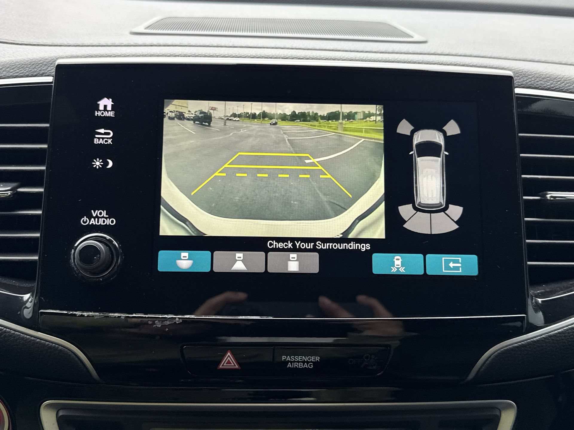 Used 2021 Honda Passport Touring image 17
