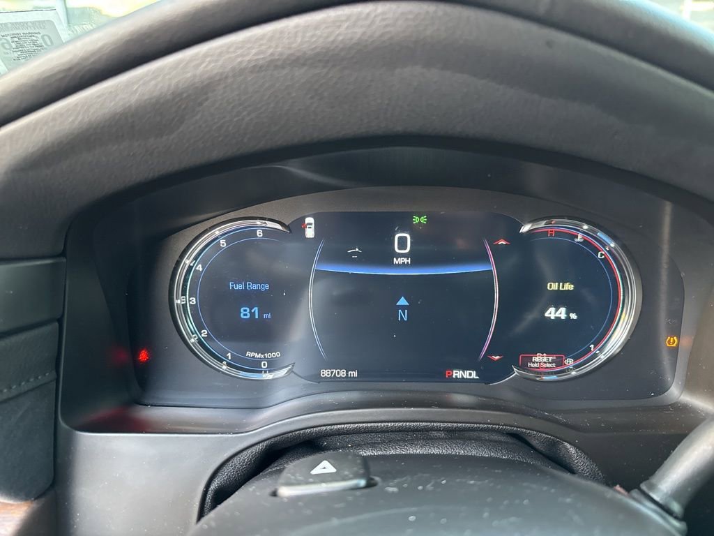 Used 2019 Cadillac Escalade Premium Luxury w/ LPO, Radiant Package image 6