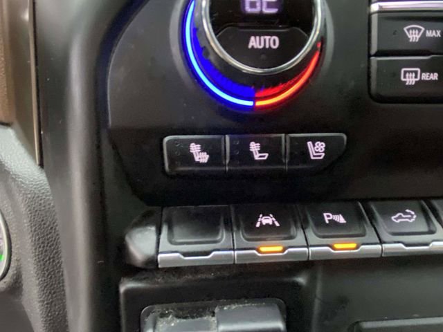 Used 2022 Chevrolet Silverado 1500 High Country w/ Technology Package image 23