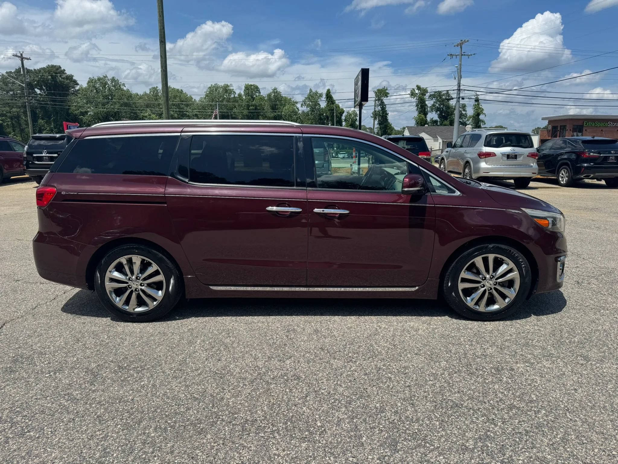 Used 2018 Kia Sedona SX Limited FWD image 7