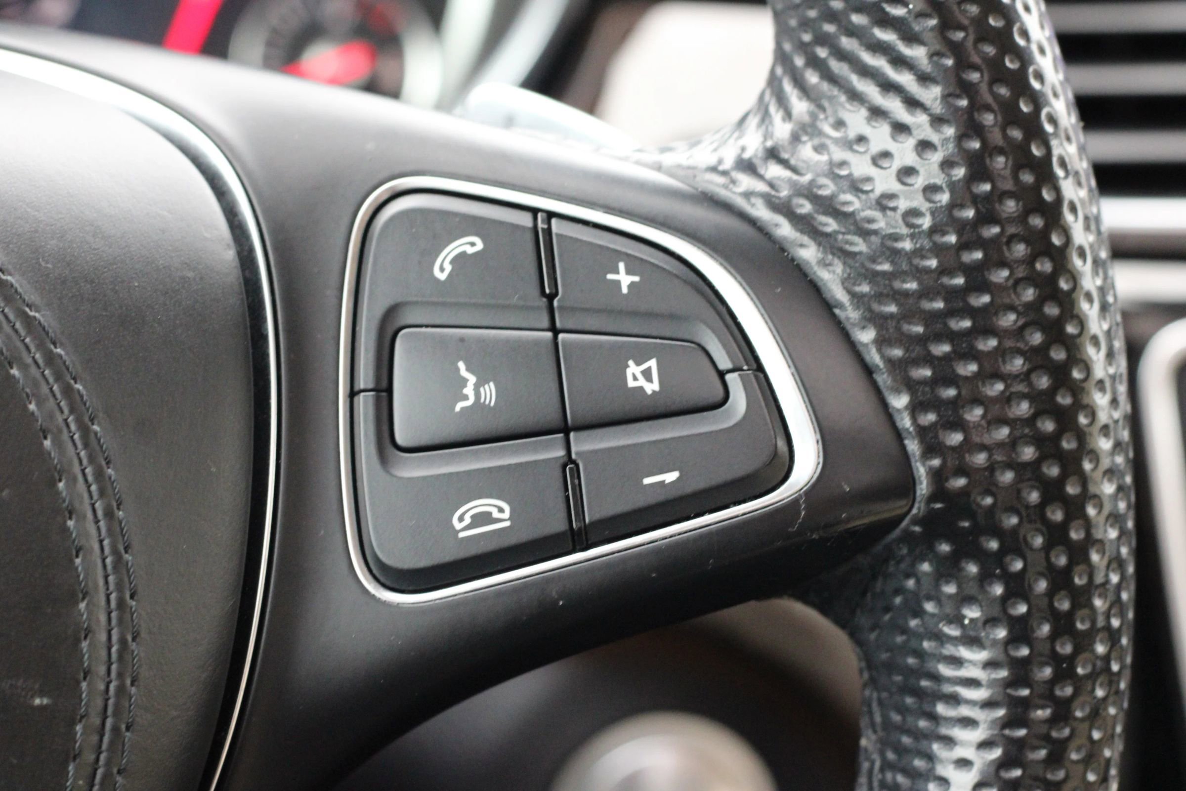 Used 2018 Mercedes-Benz GLS 450 4MATIC w/ Premium Package image 18