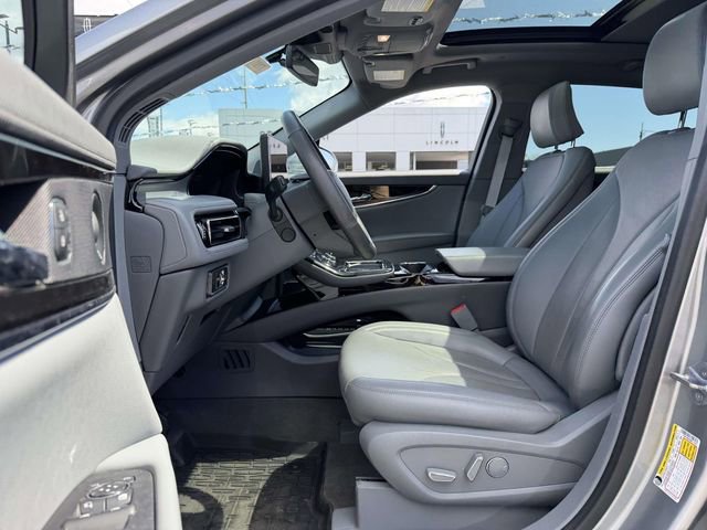 Certified 2022 Lincoln Nautilus Reserve w/ Equipment Group 201A AWD/4WD image 9