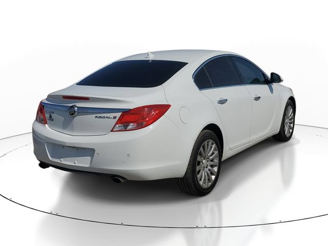 Used 2013 Buick Regal Premium FWD image 4