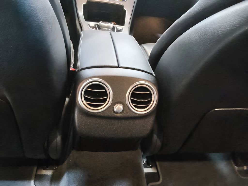 Used 2019 Mercedes-Benz C 300 4MATIC Sedan image 30