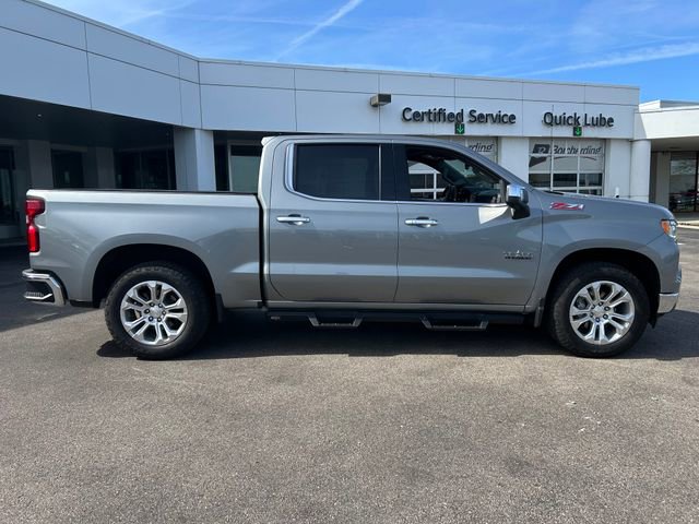 Used 2024 Chevrolet Silverado 1500 LTZ w/ LTZ Convenience Package II AWD/4WD image 9
