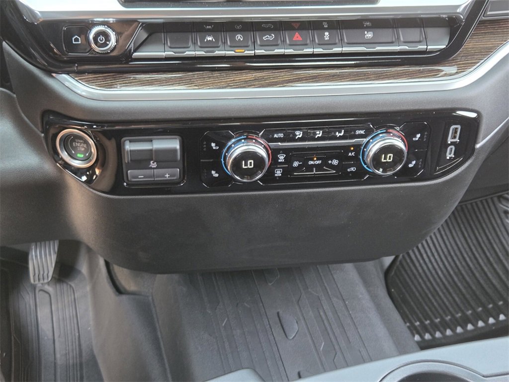 New 2026 GMC Sierra 1500 SLE image 17