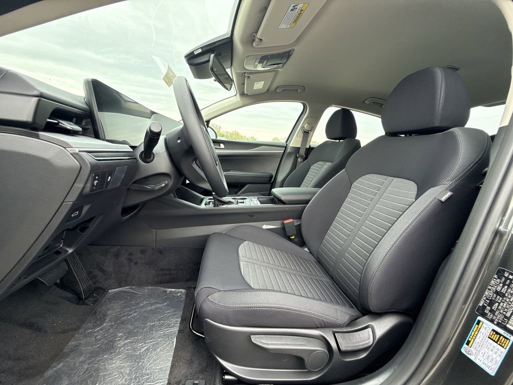New 2026 Kia K5 LXS FWD image 13