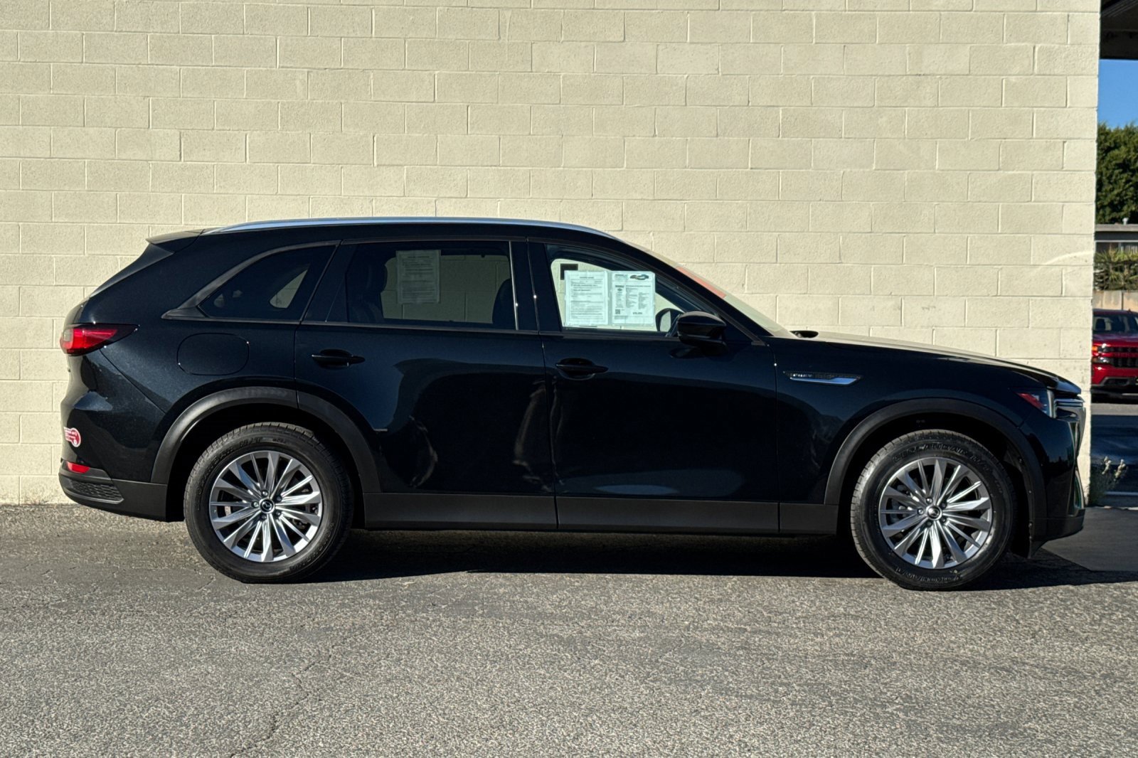 Used 2024 MAZDA CX-90 Plug-In Hybrid w/ Preferred image 3
