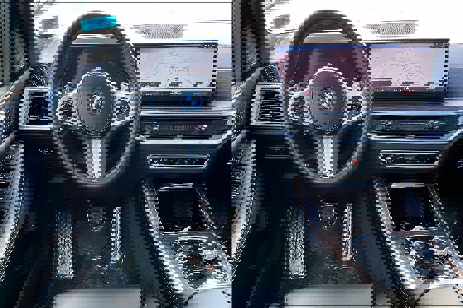 Certified 2024 BMW X5 xDrive50e w/ Executive Package image 5