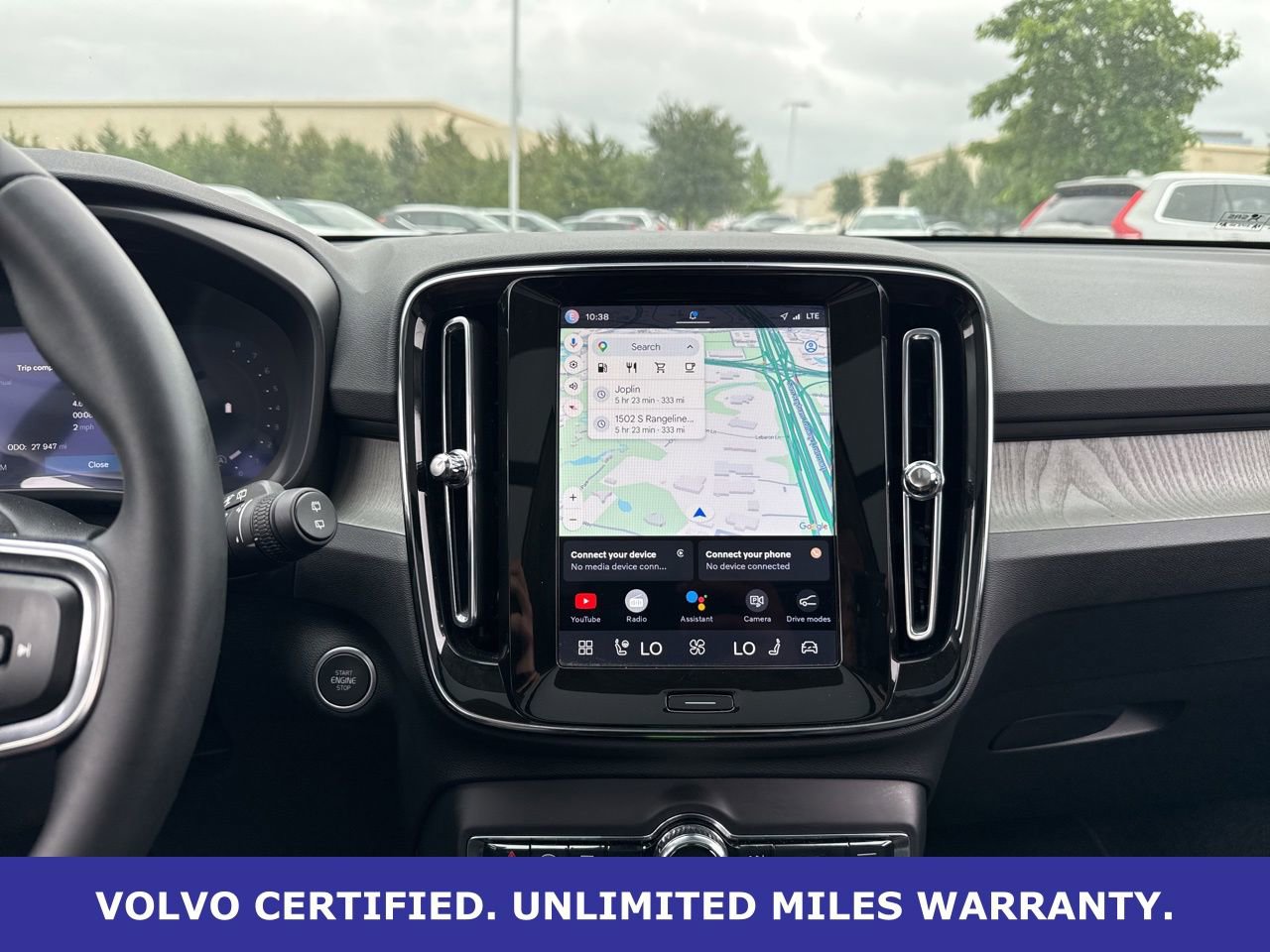 Used 2025 Volvo XC40 B5 Core AWD/4WD image 22