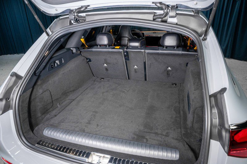 New 2026 Mercedes-Benz E 53 AMG 4MATIC Sedan image 6