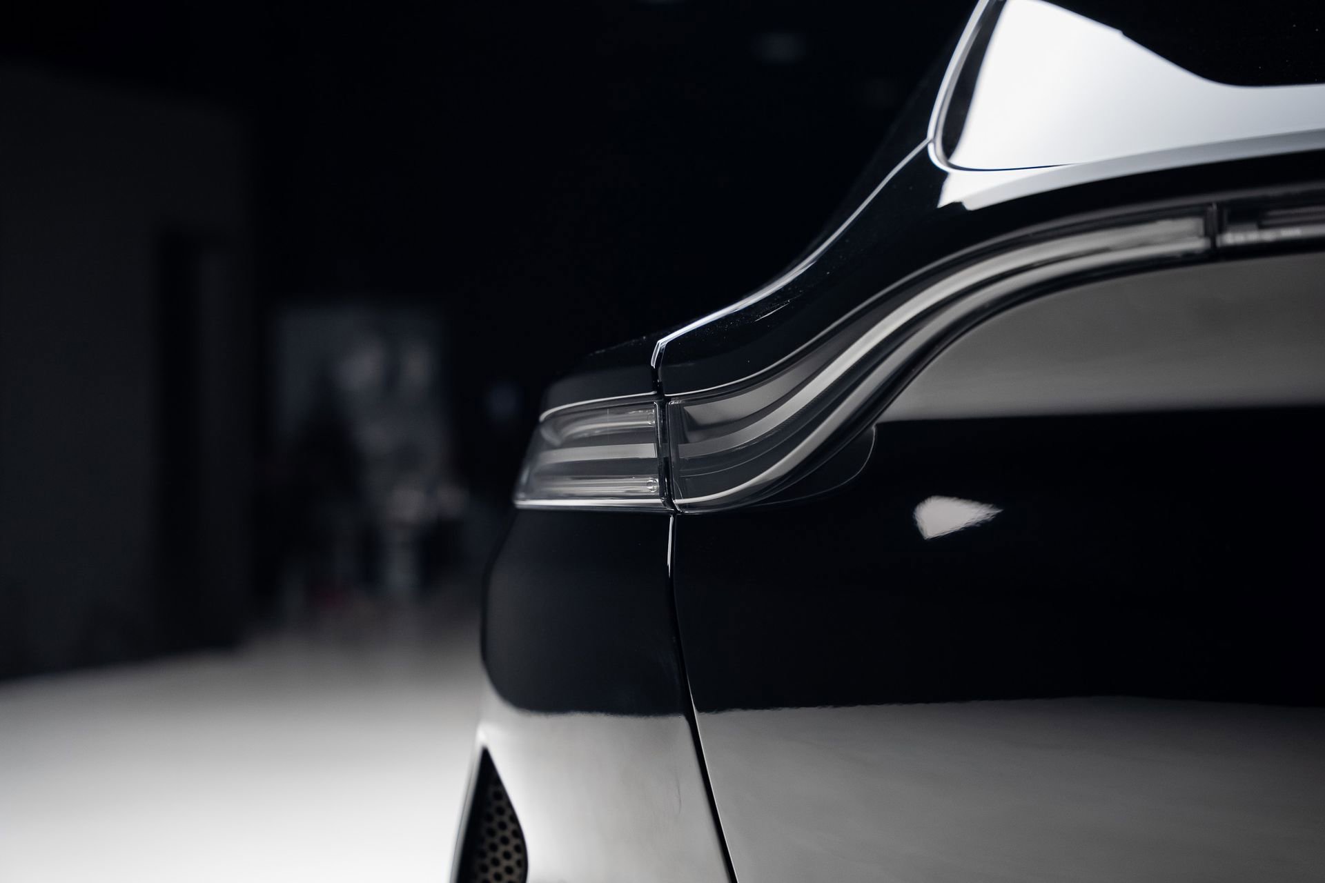 Used 2023 Aston Martin DBX 707 image 27