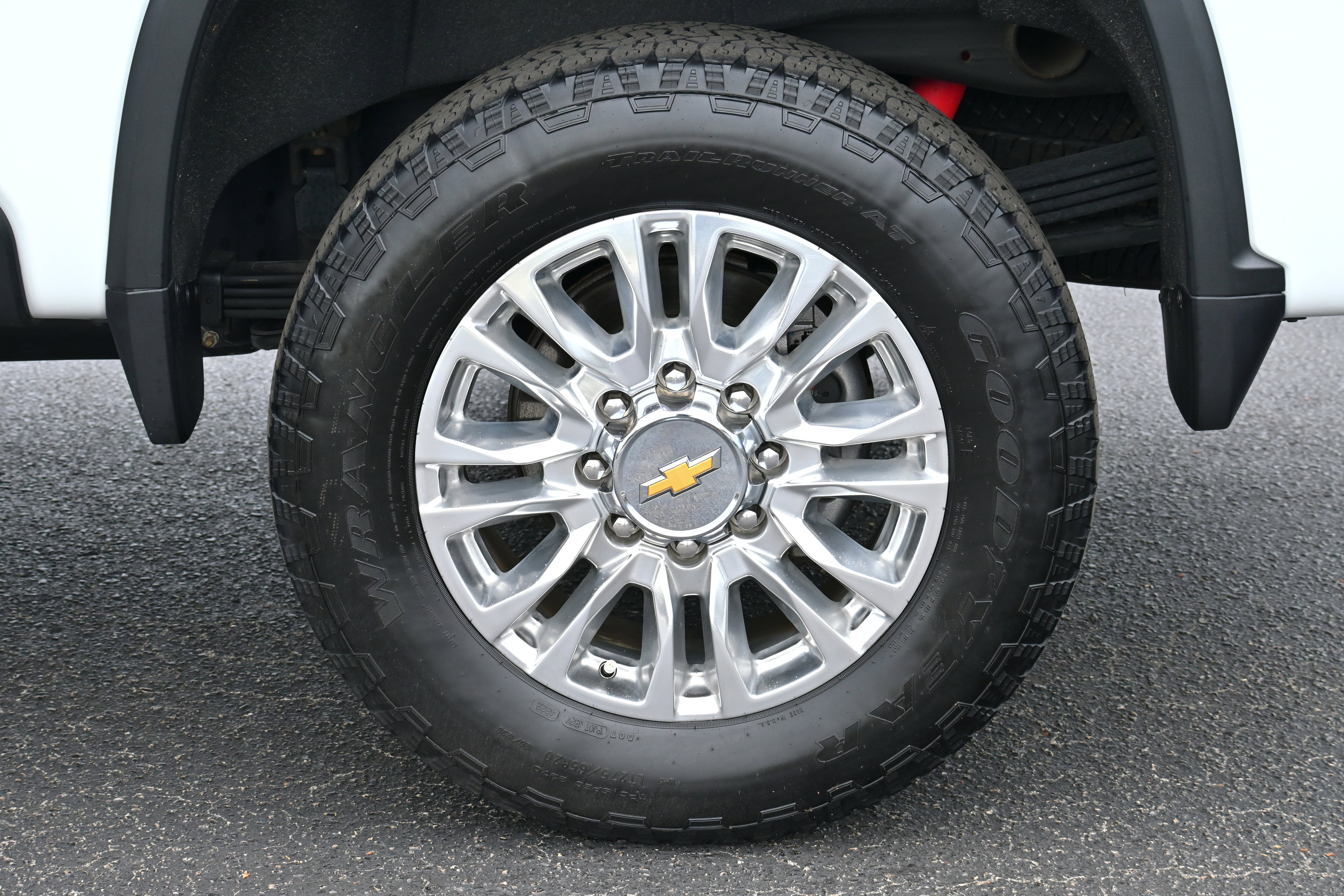 Used 2023 Chevrolet Silverado 2500 High Country w/ Z71 Off-Road Package image 36