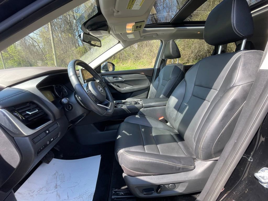 Used 2023 Nissan Rogue SL AWD/4WD image 25