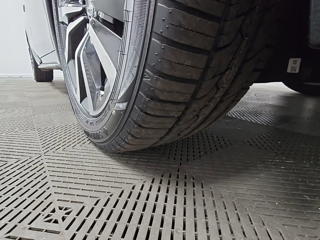 Used 2024 Honda Civic EX-L image 43