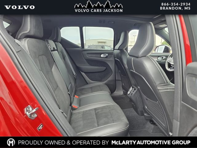 Used 2021 Volvo XC40 T5 R-Design AWD/4WD image 29