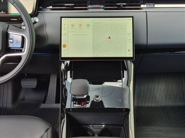 New 2027 Land Rover Range Rover Sport SE AWD/4WD image 11