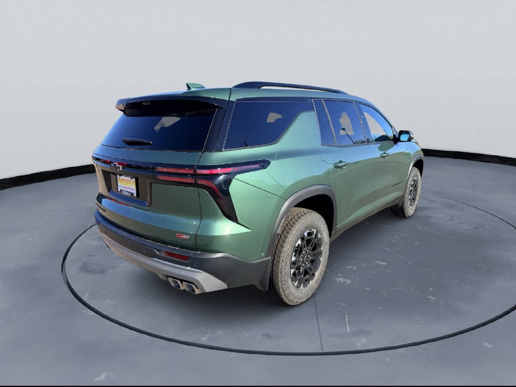 New 2027 Chevrolet Traverse Z71 w/ Enhanced Driving Package AWD/4WD image 4