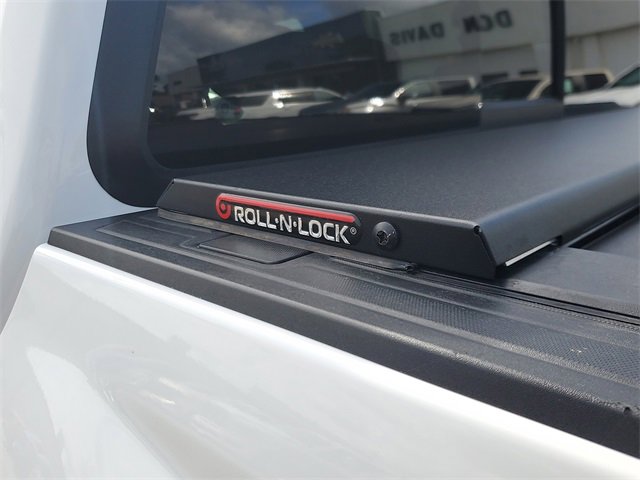 Used 2024 Chevrolet Colorado LT w/ LT Convenience Package III image 8