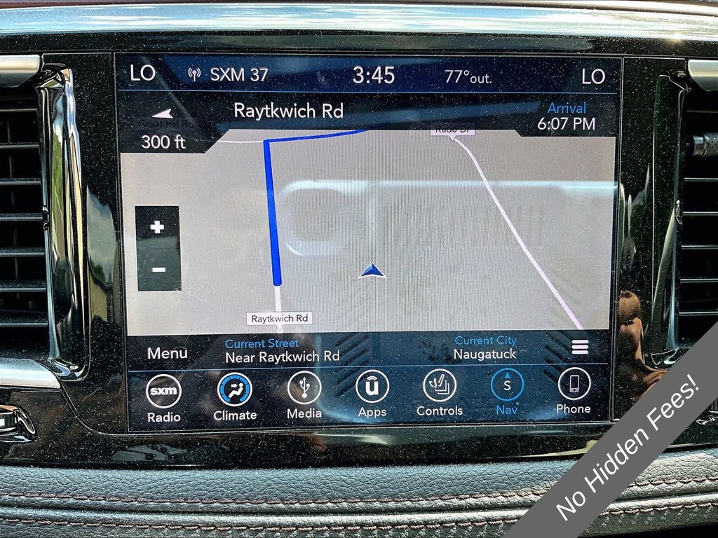 Used 2019 Chrysler Pacifica Limited FWD image 30
