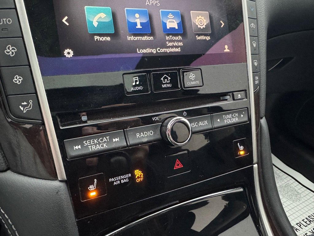 Used 2016 INFINITI Q50 3.0t Premium w/ Driver Assistance Package image 16