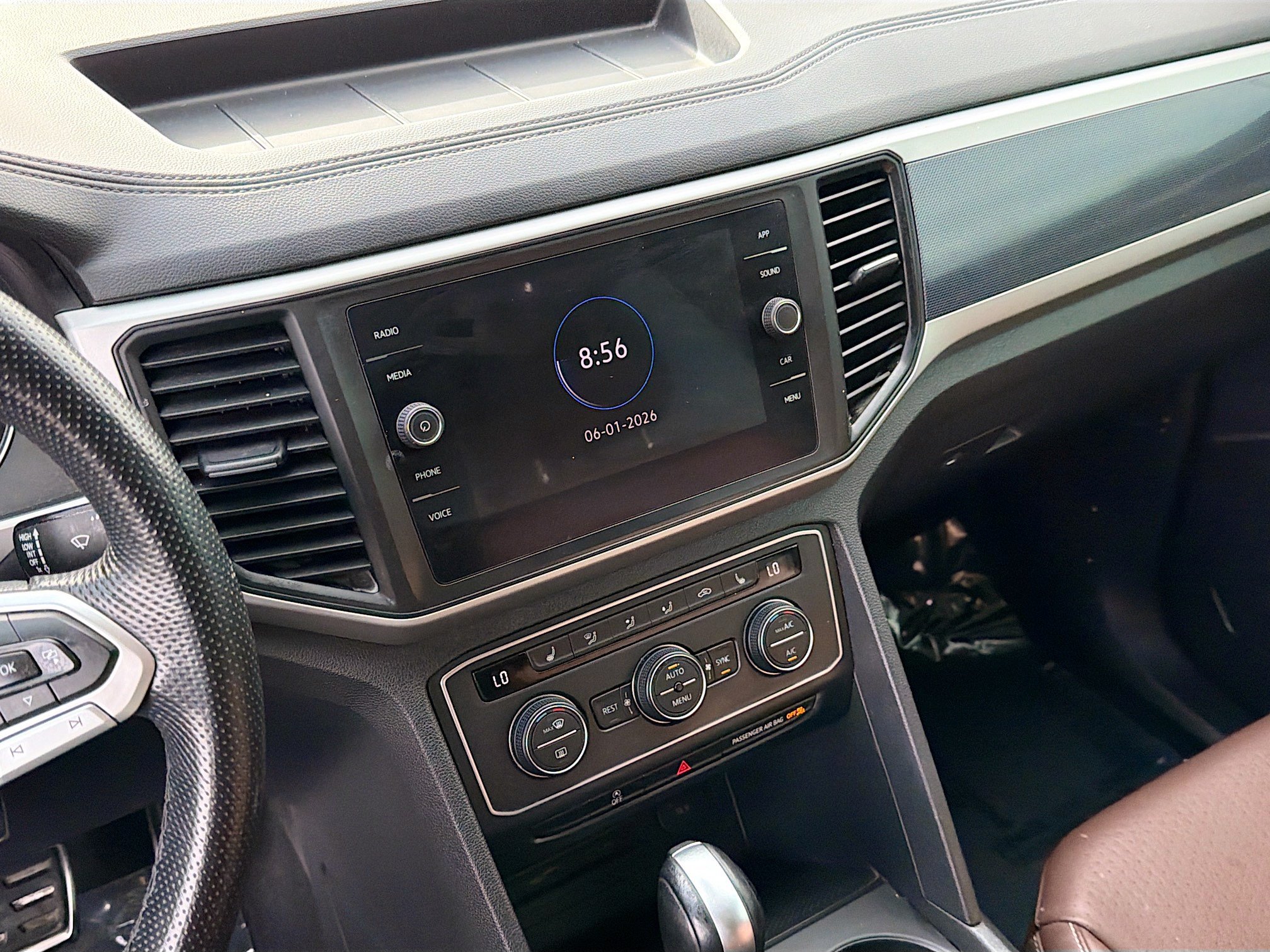 Used 2021 Volkswagen Atlas SE w/ Panoramic Sunroof Package FWD image 28