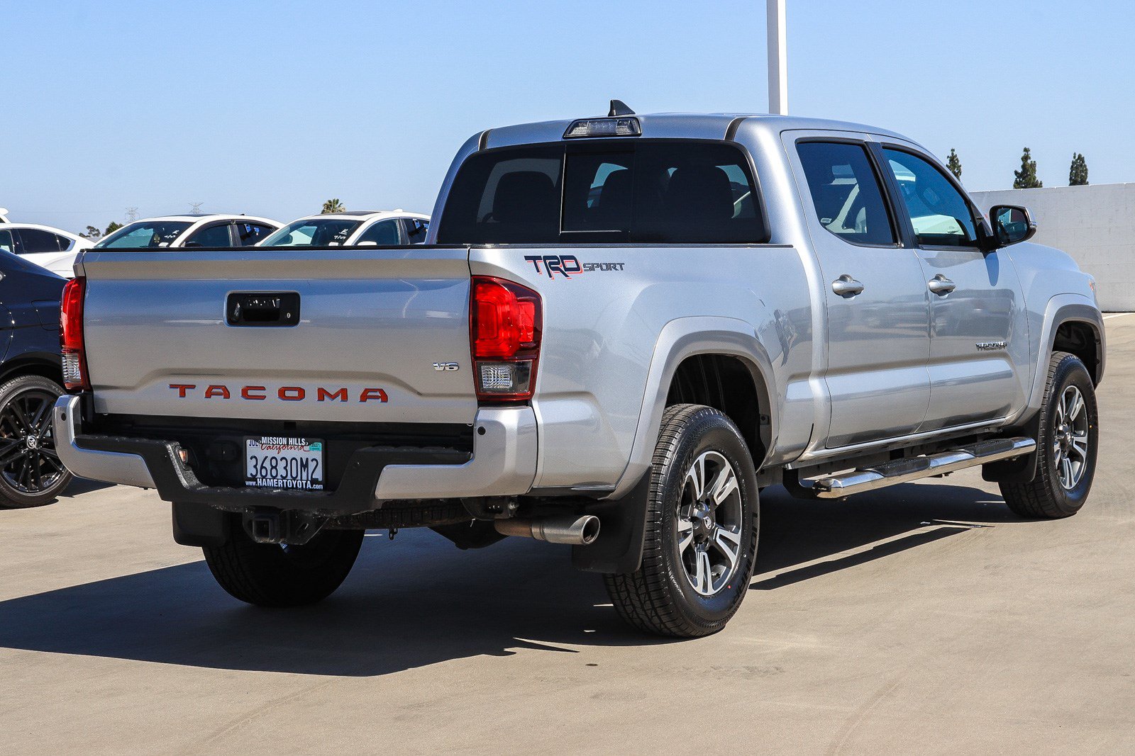 Certified 2018 Toyota Tacoma TRD Sport w/ Technology Package RWD image 5