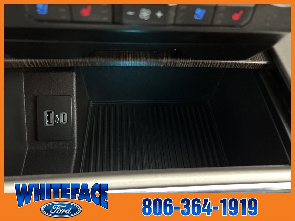 Used 2020 Ford F250 Lariat w/ Lariat Value Package image 33