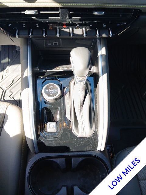 Used 2026 Chevrolet Colorado ZR2 w/ Technology Package image 19