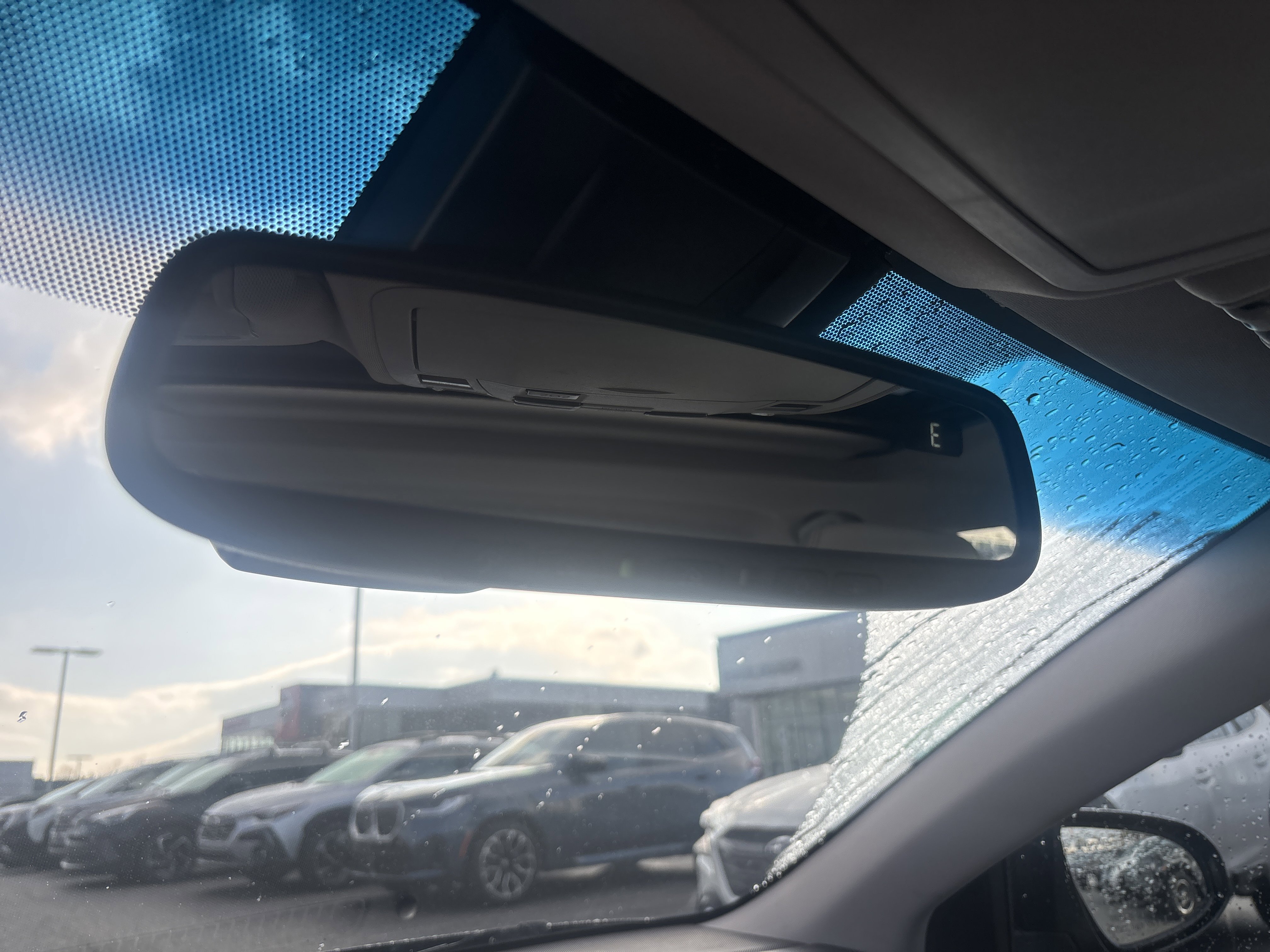 Used 2017 Toyota Avalon Limited w/ All Weather Liner Package image 24