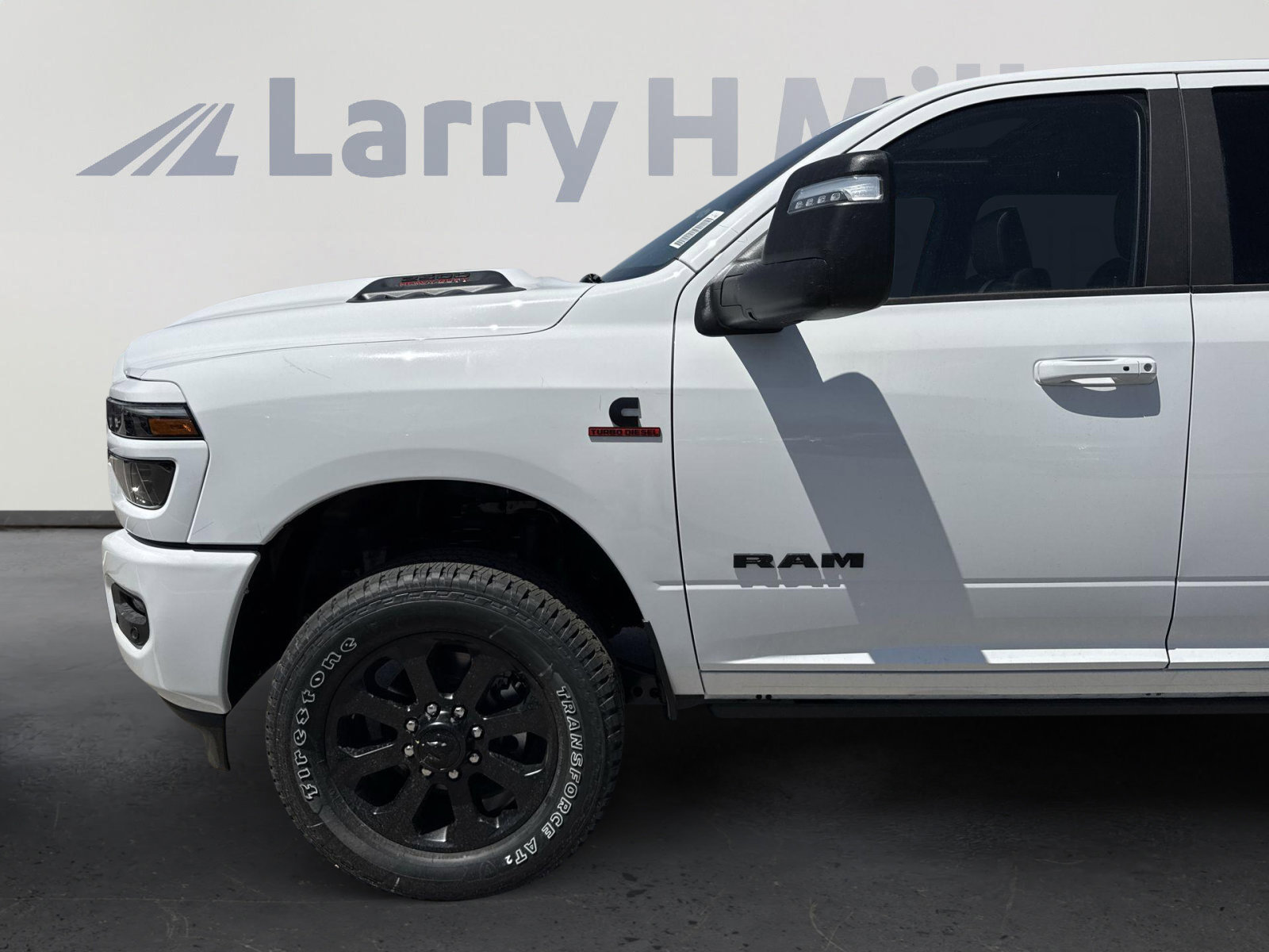 New 2025 RAM 2500 Laramie image 10