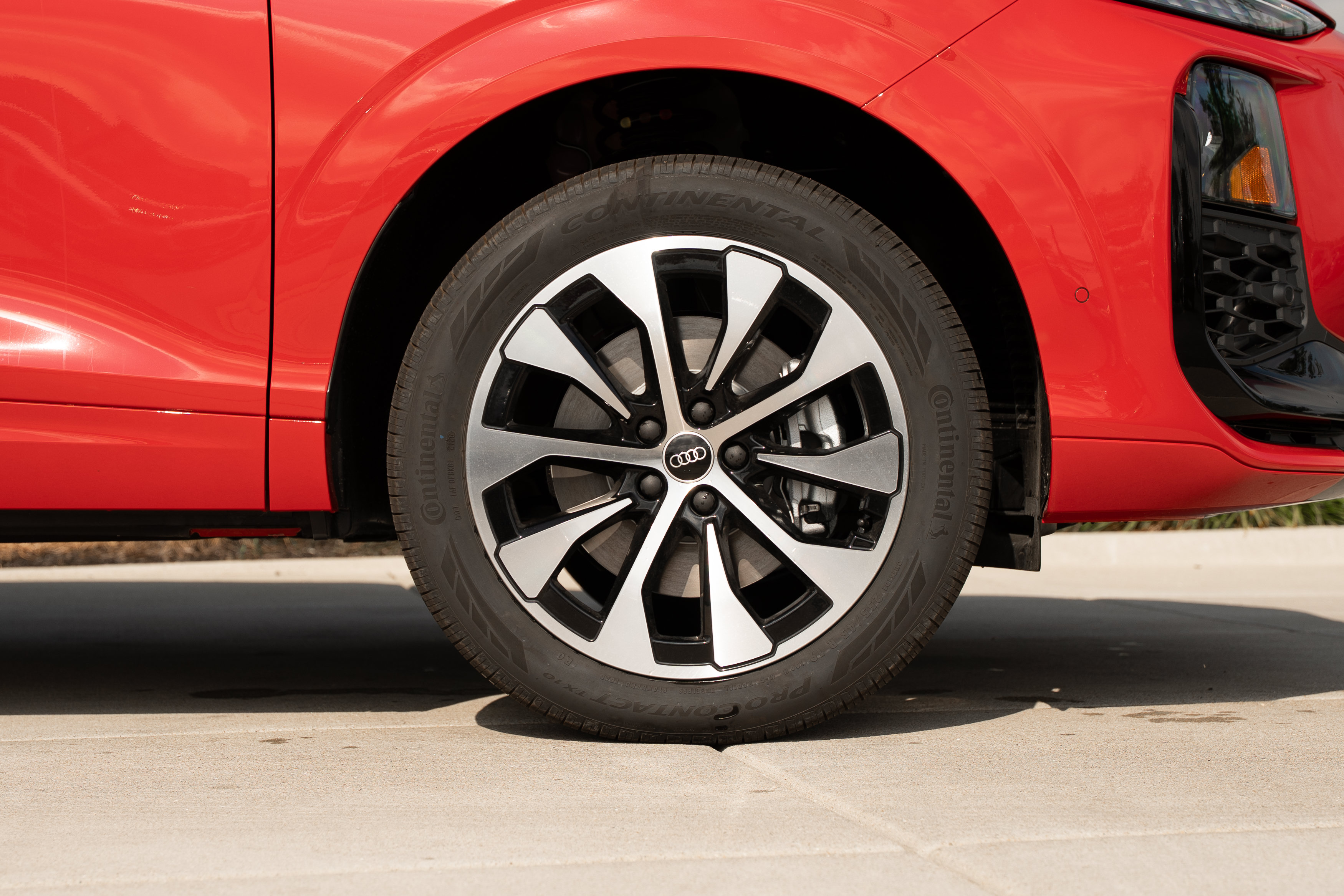 New 2026 Audi Q3 quattro 2.0T AWD/4WD image 26
