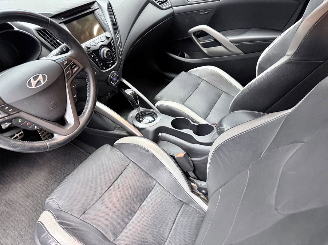 Used 2016 Hyundai Veloster Turbo image 9