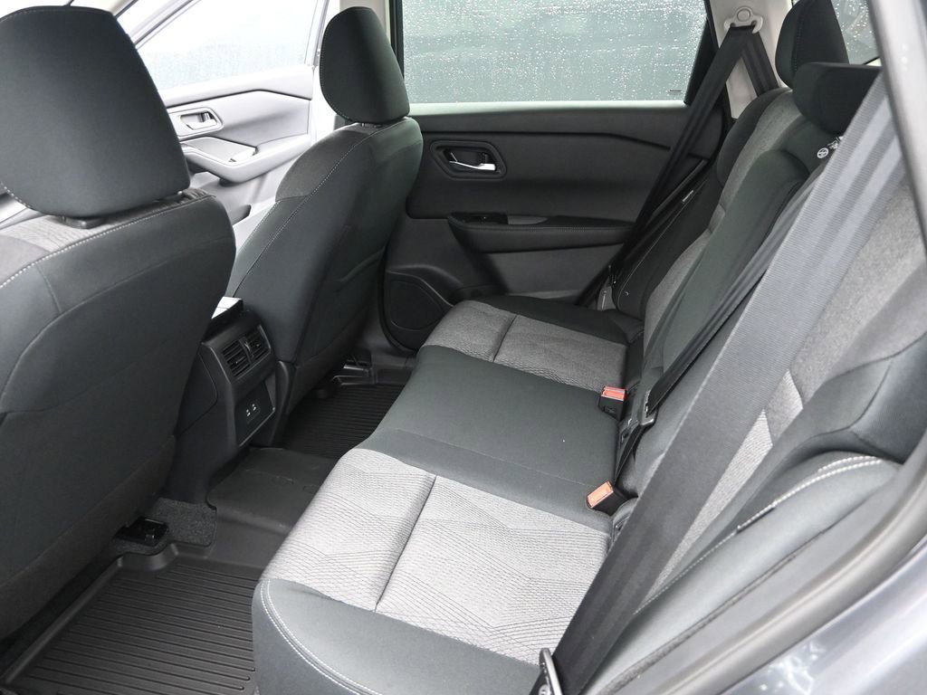 Certified 2026 Nissan Rogue SV w/ Cold Weather Package FWD image 16