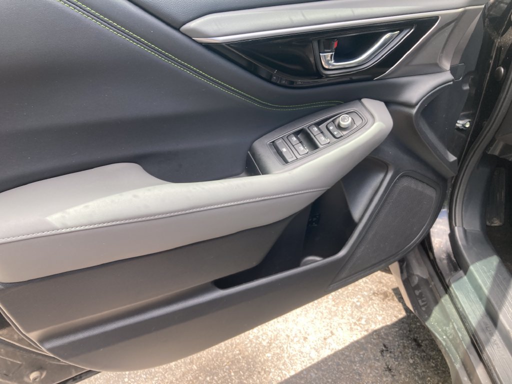 Used 2023 Subaru Outback Onyx Edition XT AWD/4WD image 13