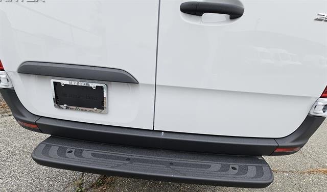 New 2025 Mercedes-Benz Sprinter 2500 image 9