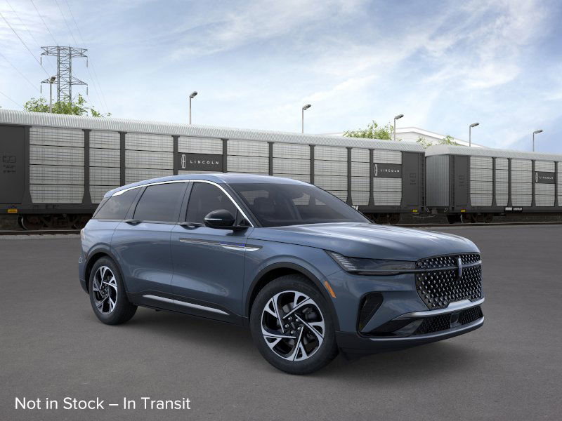 New 2026 Lincoln Nautilus Premier image 6