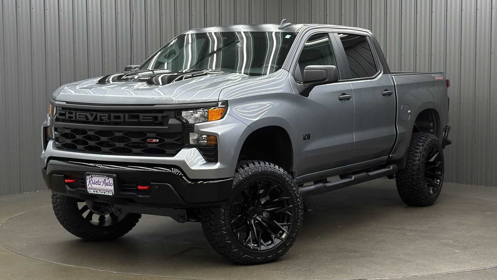 Used 2026 Chevrolet Silverado 1500 Custom Trail Boss w/ LPO, Dark Essentials Package AWD/4WD video 1