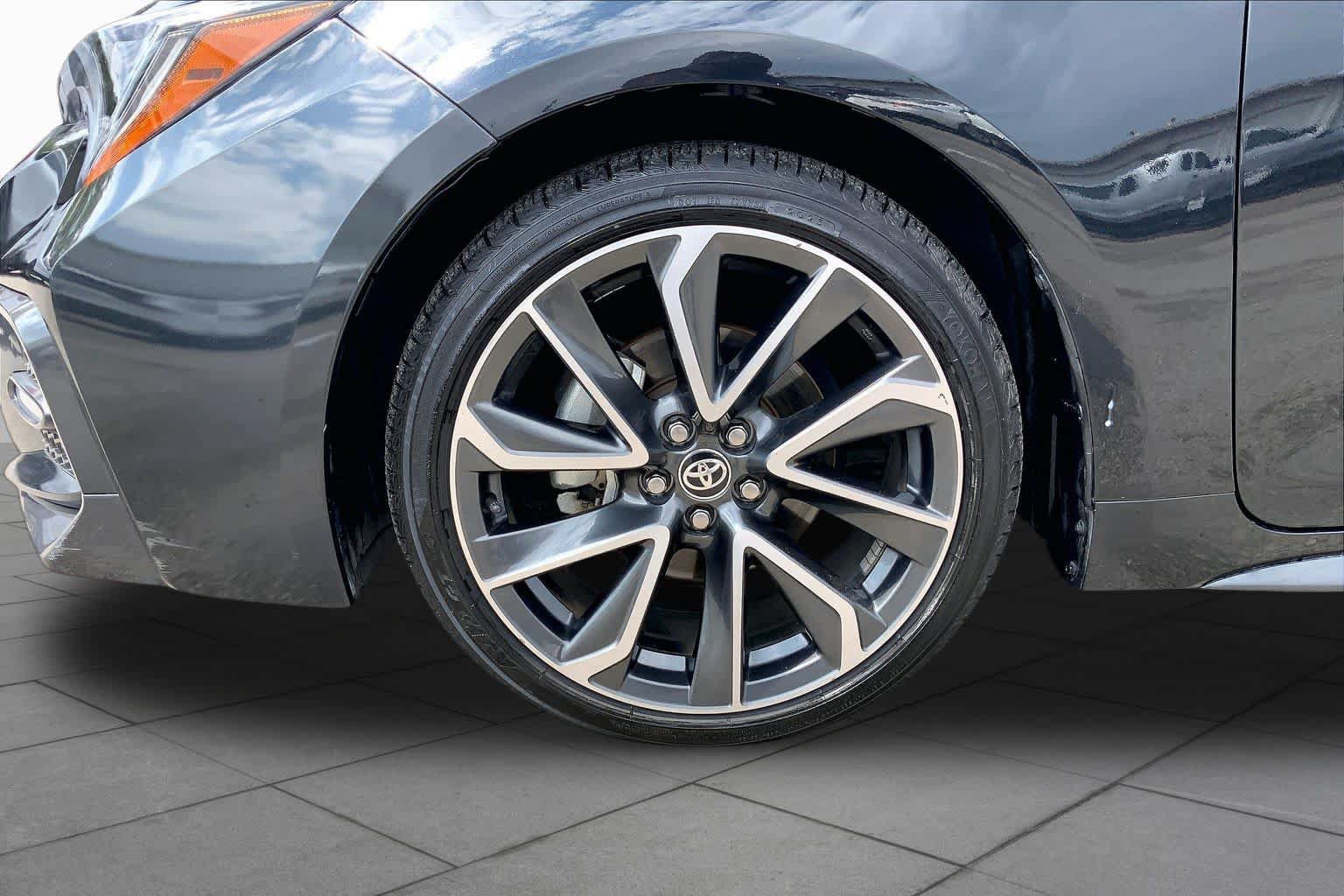 Used 2020 Toyota Corolla SE FWD image 11