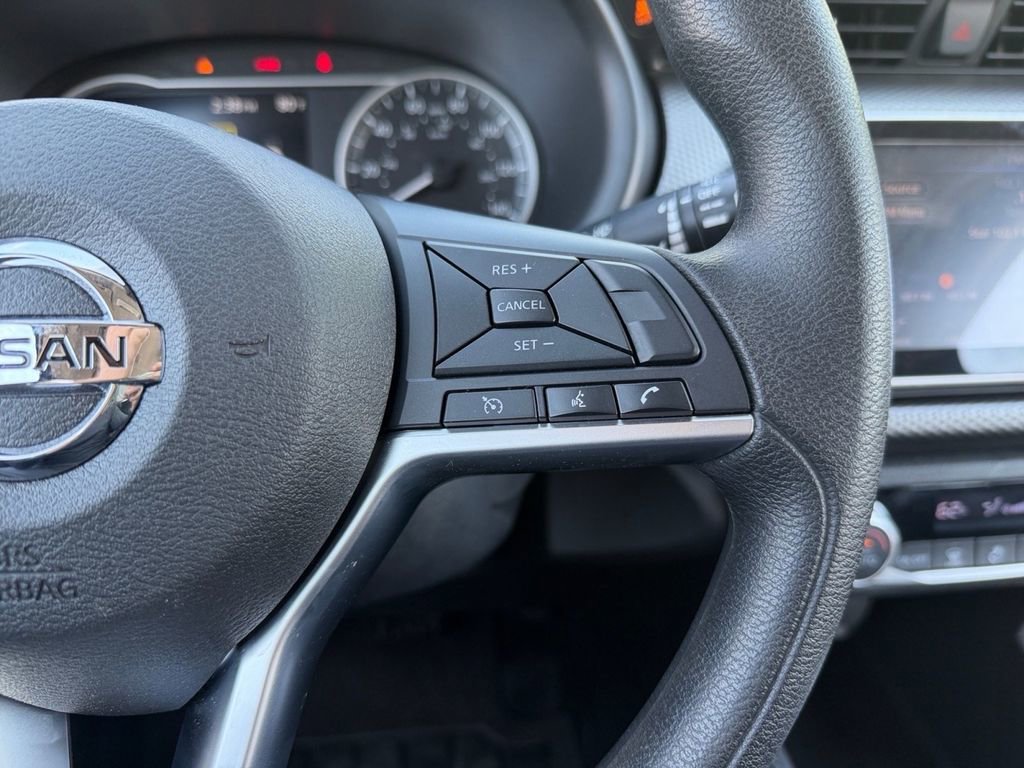 Used 2020 Nissan Kicks SV FWD image 23