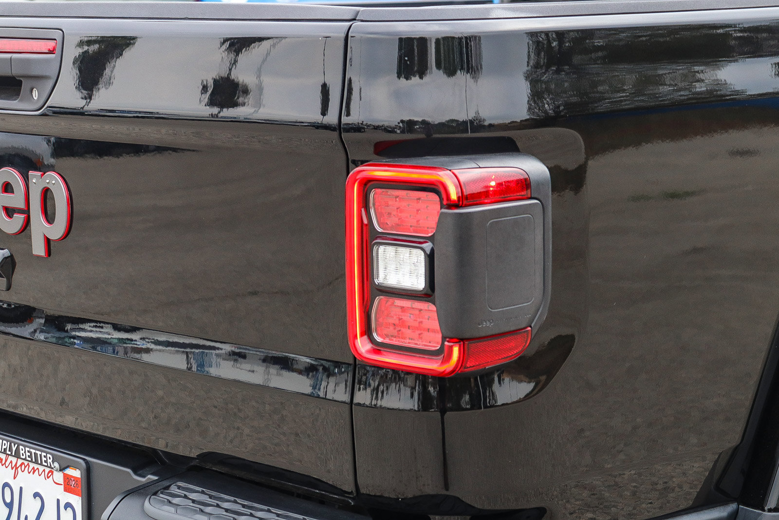 Used 2020 Jeep Gladiator Rubicon image 10