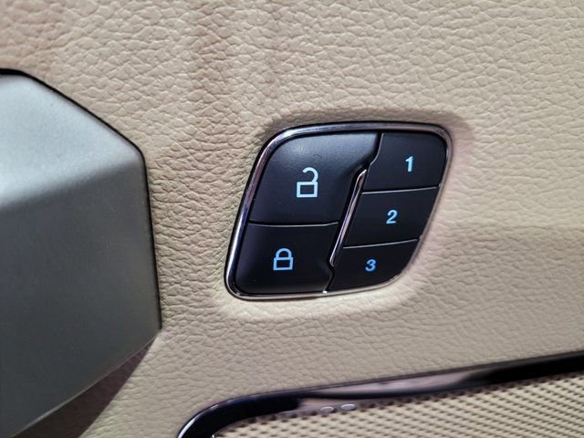 Used 2015 Ford F150 Lariat w/ Max Trailer Tow Package image 49