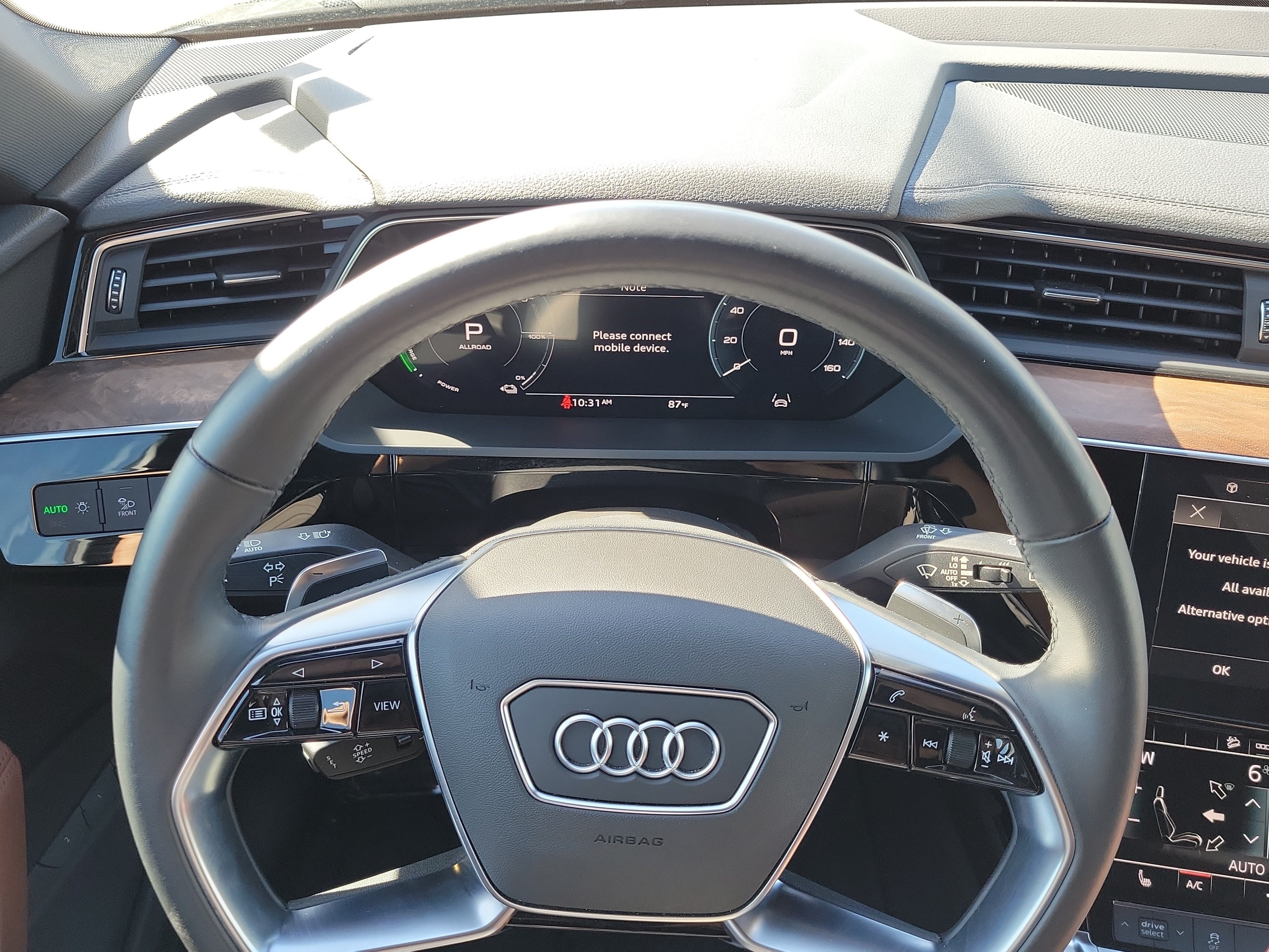 Used 2022 Audi e-tron Premium w/ Convenience Plus Package AWD/4WD image 22