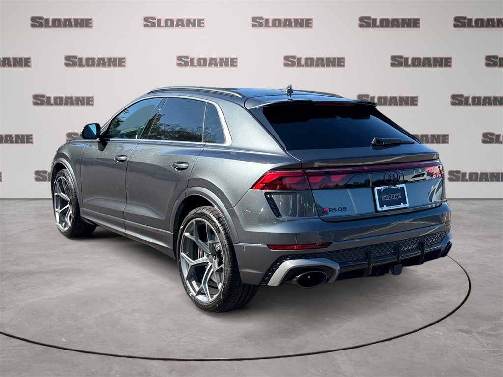 New 2026 Audi RS Q8 performance image 3