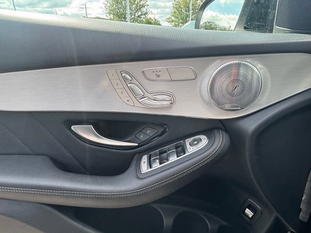 Used 2019 Mercedes-Benz GLC 300 4MATIC Coupe image 31